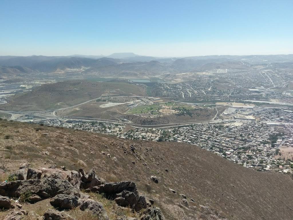 Cerro Colorado | Canon, Bugambilias, 22127 Tijuana, B.C., Mexico