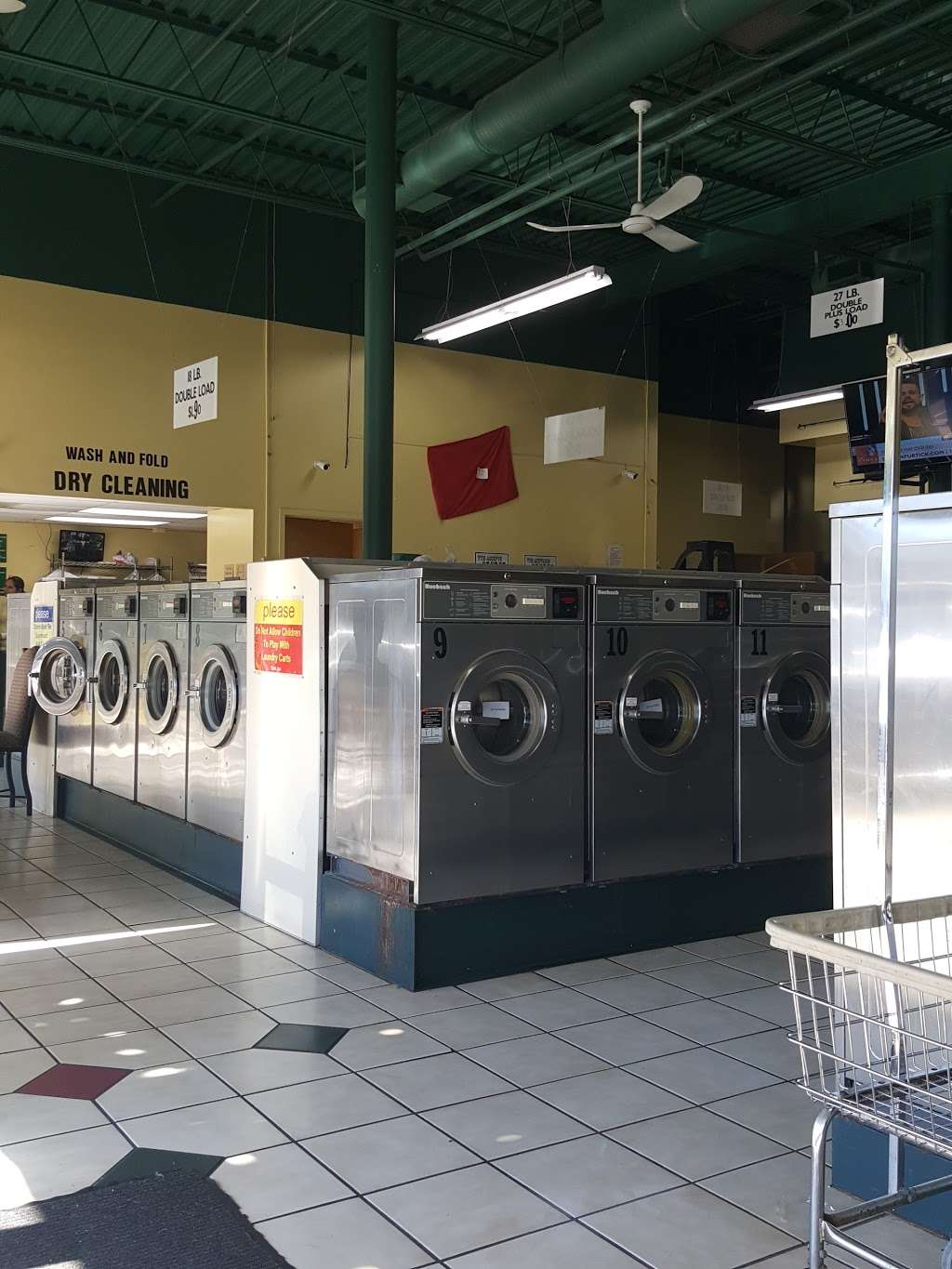 Hi-Tech Laundromat | 2915 The Plaza, Charlotte, NC 28205 | Phone: (704) 338-9779