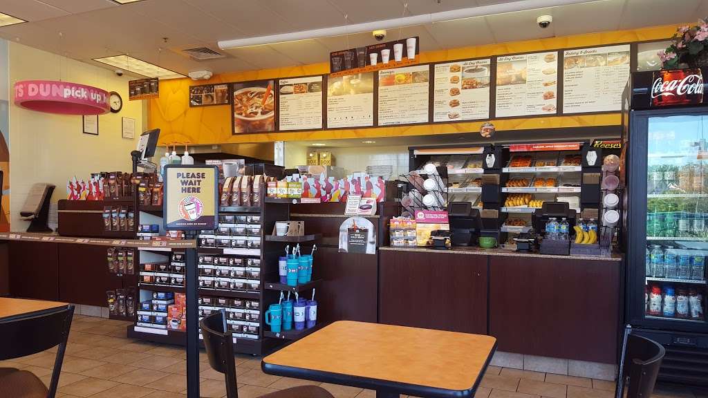 Dunkin Donuts | 2280 Hunters Woods Plaza, Reston, VA 20191, USA | Phone: (703) 860-9252