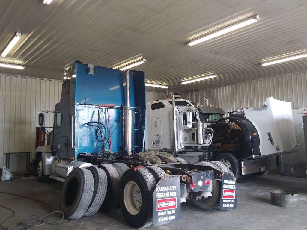 On Time Truck & Trailer Repair | 4400 N Cobbler Rd, Independence, MO 64058 | Phone: (913) 515-0616