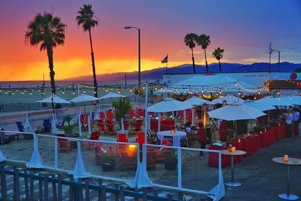 Perry’s Cafe and Beach Rentals - 2600 | 2600 Ocean Front Walk, Santa Monica, CA 90405, USA | Phone: (310) 584-9306