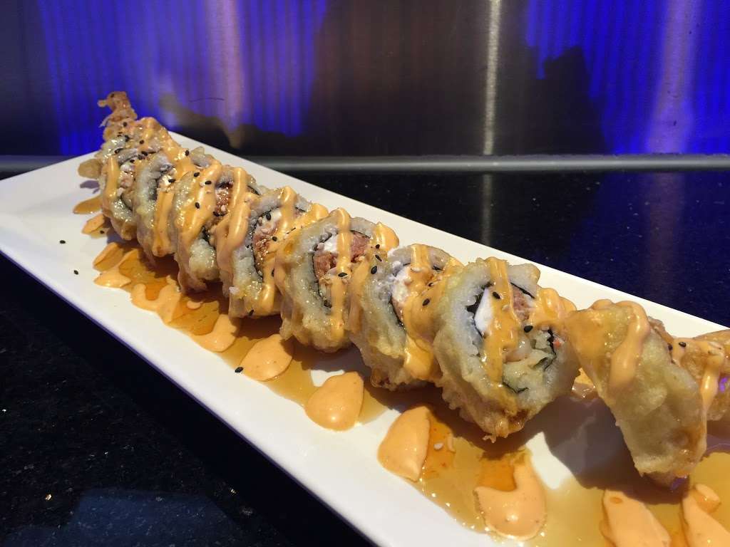 Sushiholics | 1032 W Covina Pkwy, West Covina, CA 91790, USA | Phone: (626) 962-7888