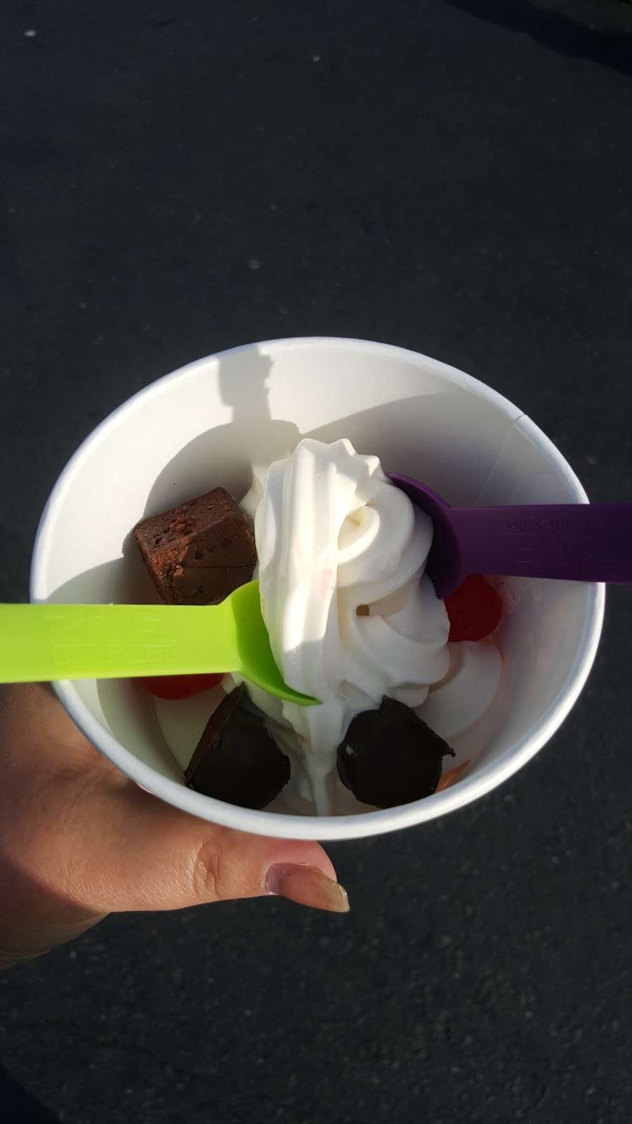 Menchies Frozen Yogurt | 972 Admiral Callaghan Ln Ste B1, Vallejo, CA 94591, USA | Phone: (707) 373-5890