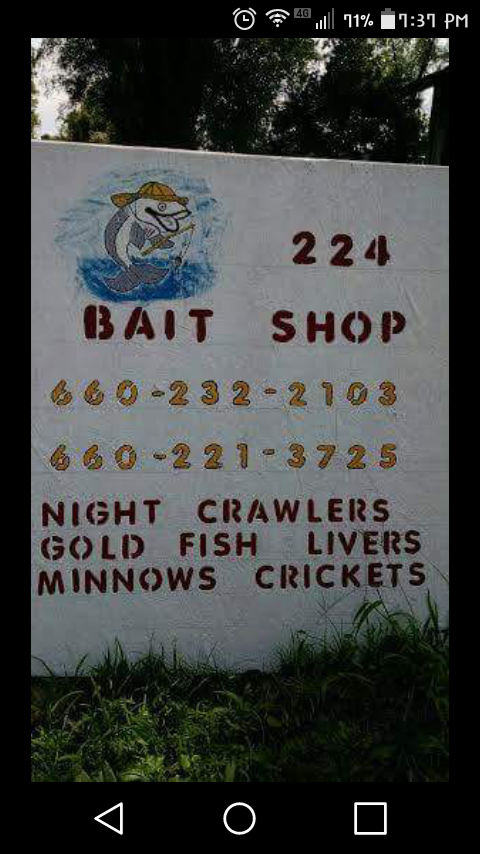 224 Bait Shop | 8493 MO-224, Lexington, MO 64067, USA | Phone: (660) 232-2103