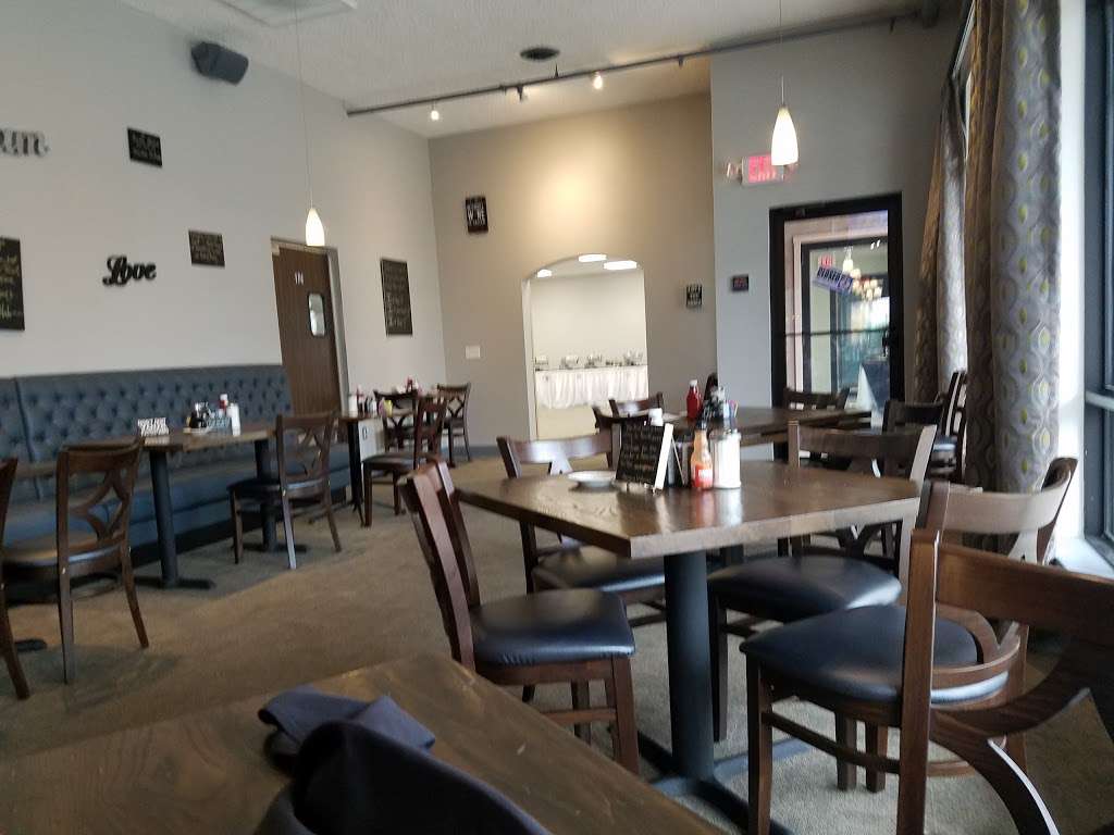 The Connection Cafe | 40 Union St, Holbrook, MA 02343 | Phone: (781) 885-7813