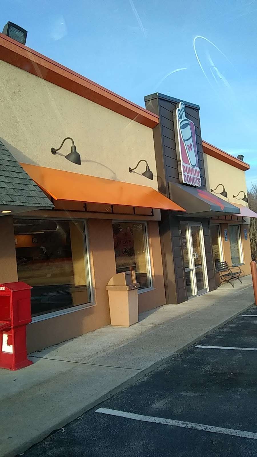 Dunkin | 3 Park St, Rehoboth, MA 02769, USA | Phone: (774) 331-2042