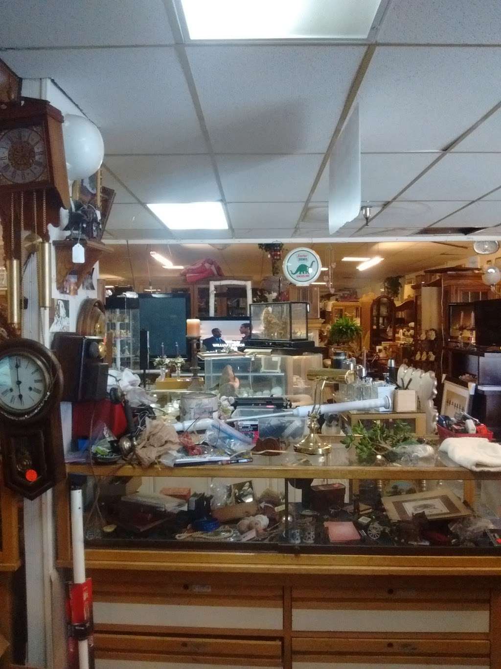 Trading Post | 2250 N Texas St, Fairfield, CA 94533, USA | Phone: (707) 422-1648