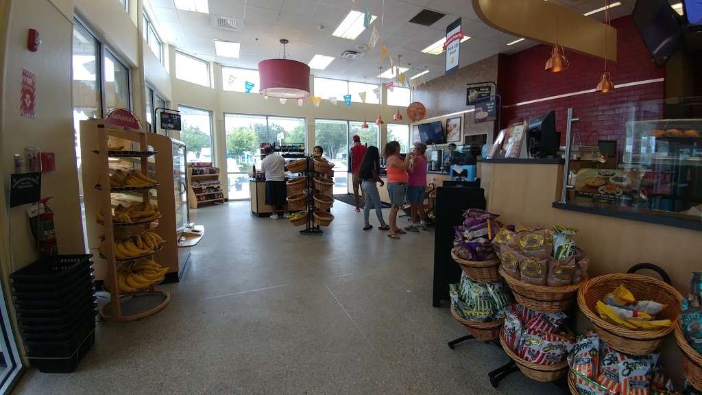 Wawa | 2449 N Orange Blossom Trail, Kissimmee, FL 34744, USA | Phone: (407) 870-1502