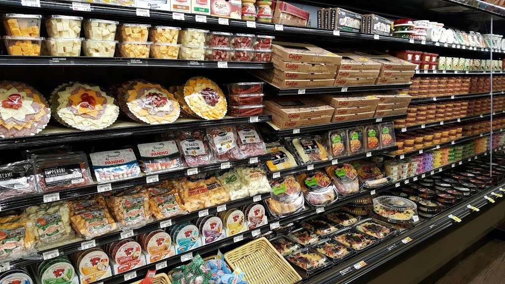 Pick n Save | S74 W17005, Janesville Rd, Muskego, WI 53150, USA | Phone: (262) 679-1931