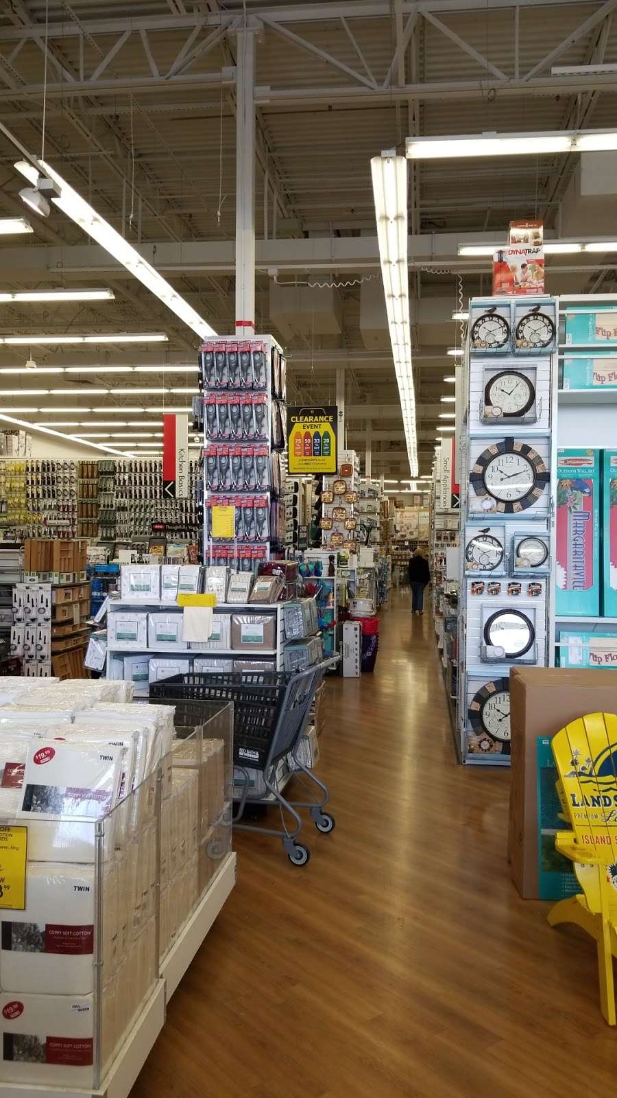 Bed Bath & Beyond | 18815 Bear Valley Rd, Apple Valley, CA 92308, USA | Phone: (760) 240-4330