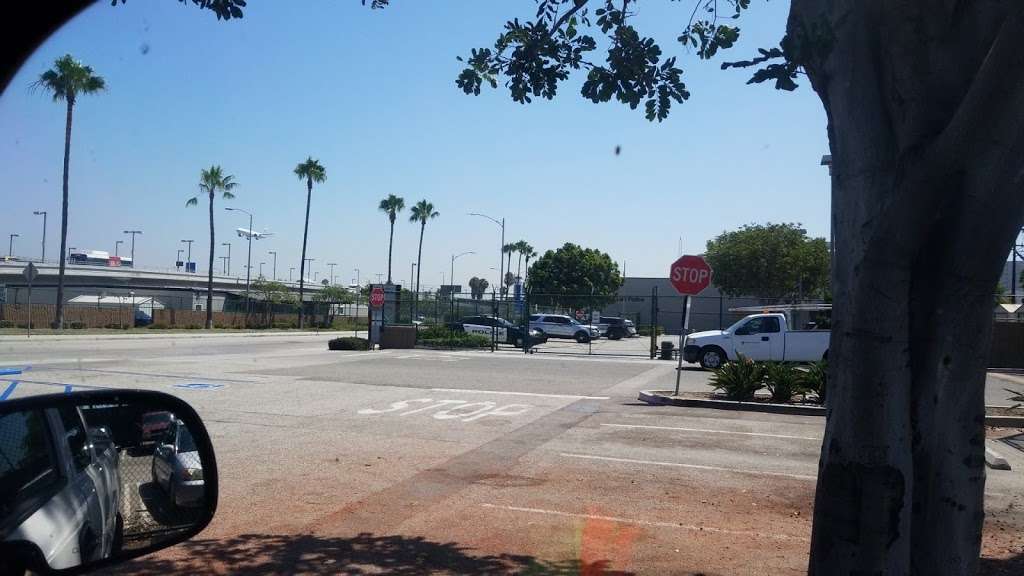 Airport Police | 96th St, Los Angeles, CA 90045, USA