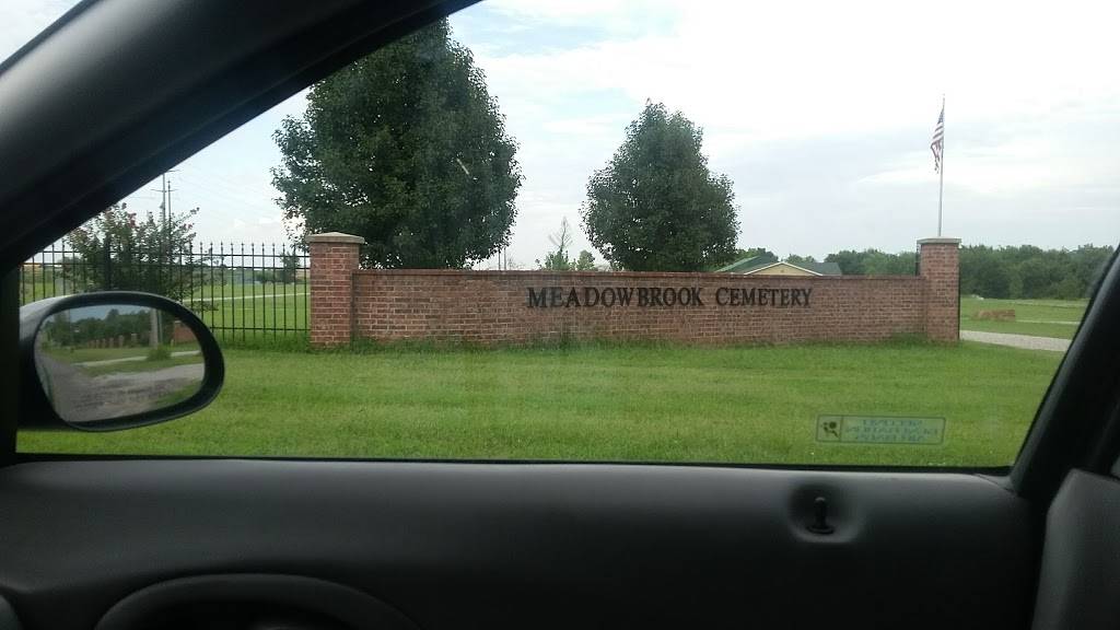 Meadowbrook Cemetery | 5665 S 65th W Ave, Tulsa, OK 74107, USA | Phone: (918) 447-2222