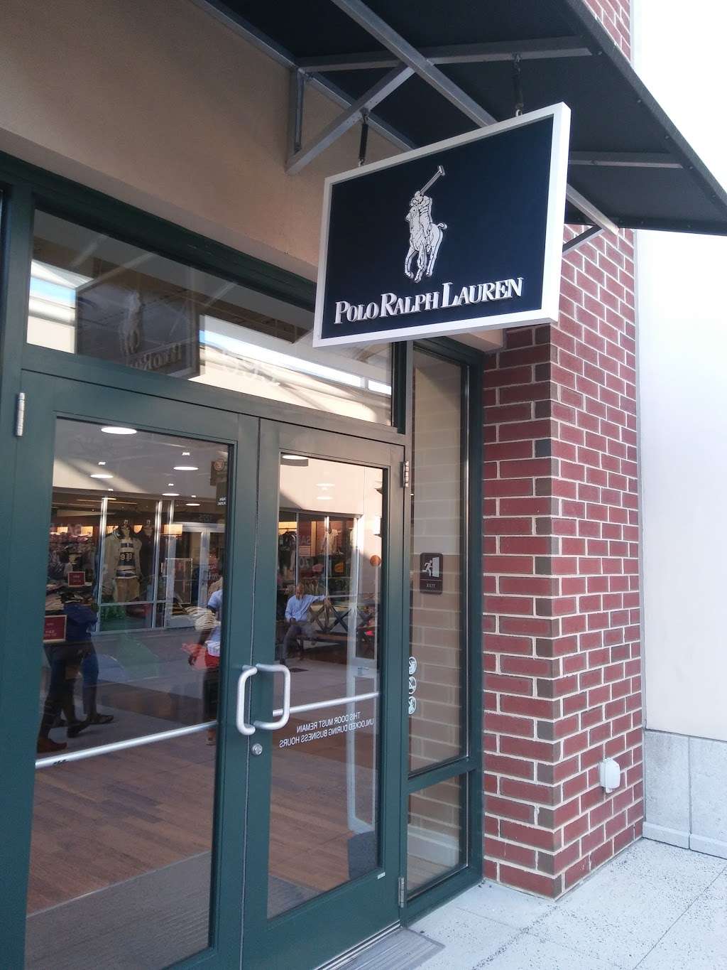 Polo Ralph Lauren Factory Store | 18 W Lightcap Rd Suite 699, Pottstown, PA 19464 | Phone: (610) 326-3795