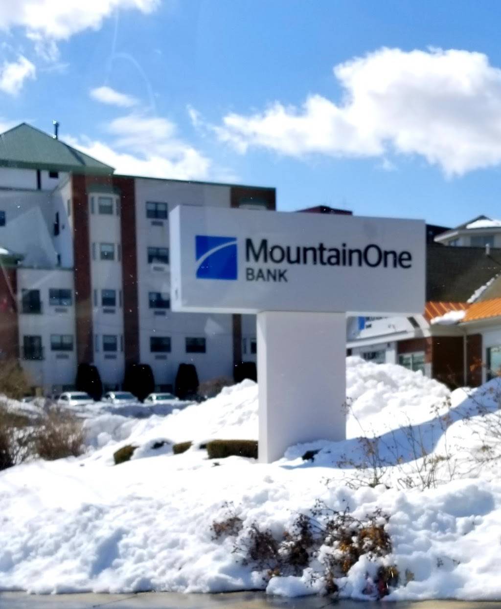 MountainOne Bank | 77 Granite St, Quincy, MA 02169, USA | Phone: (855) 444-6861