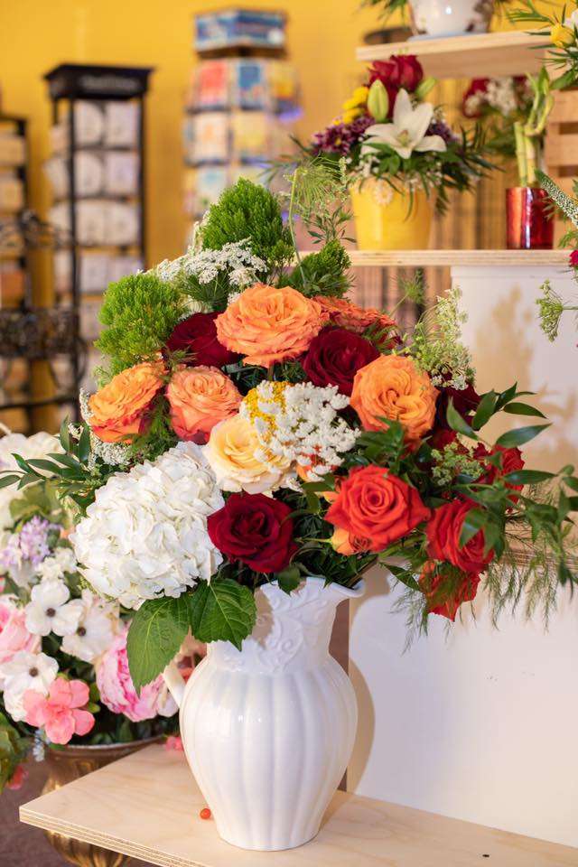 Chaarvi Florals | 3562 Route 27 Suite#112, Kendall Park, NJ 08824, USA | Phone: (818) 397-4585