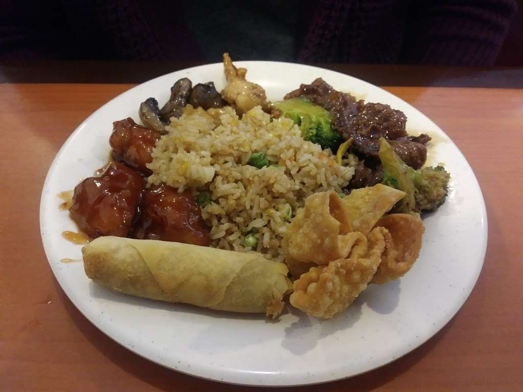 West Lake Chinese Restaurant | 101 US-169, Smithville, MO 64089, USA | Phone: (816) 532-4166