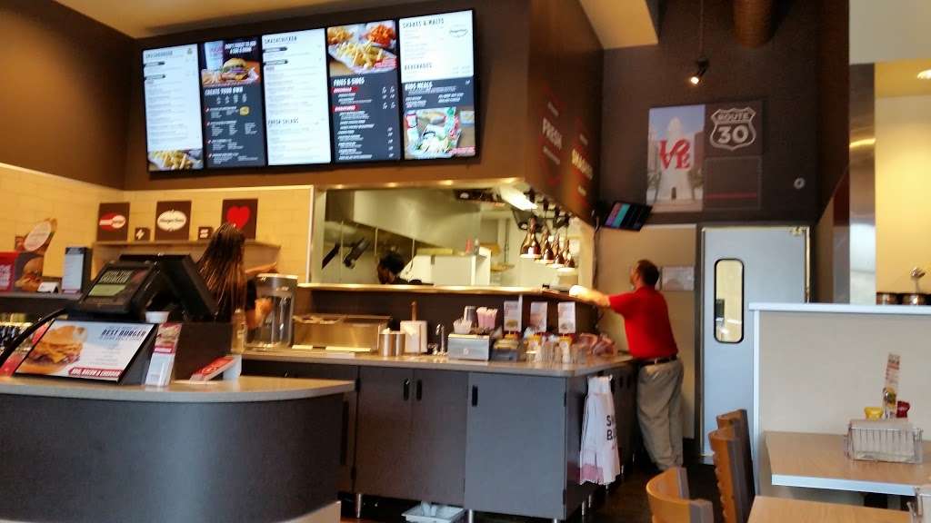 Smashburger | 5 S Morehall Rd Ste 400, Malvern, PA 19355 | Phone: (484) 318-8572