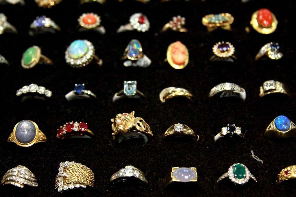 Rancho Bernardo Jewelry | 12540 Oaks N Dr, San Diego, CA 92128, USA | Phone: (858) 487-2636