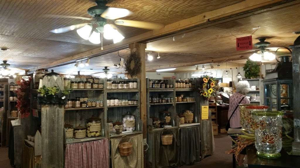 Farm House Collection | 113 Broadway St, Jamesport, MO 64648, USA | Phone: (660) 684-6704