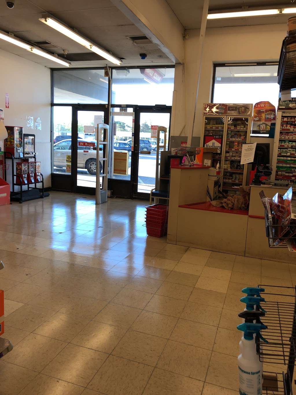 Family Dollar | 6086 E 46th St, Indianapolis, IN 46226 | Phone: (317) 547-1228