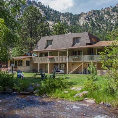 Deer Crest Resort | 1200 Fall River Rd, Estes Park, CO 80517, USA | Phone: (800) 331-2324