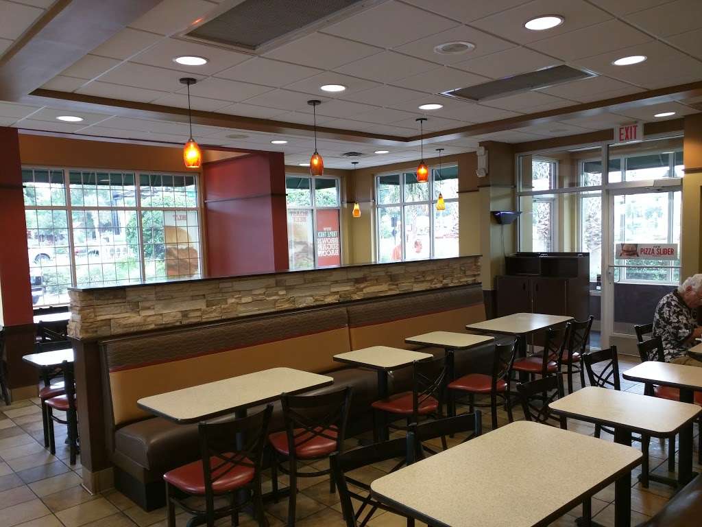 Arbys | 4130 Wedgewood Ln, The Villages, FL 32162, USA | Phone: (352) 391-5922