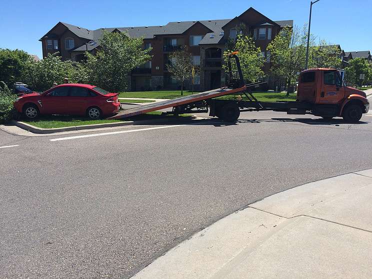 Escalera Towing | 8930 Riverdale Rd, Thornton, CO 80229, USA | Phone: (720) 371-5551