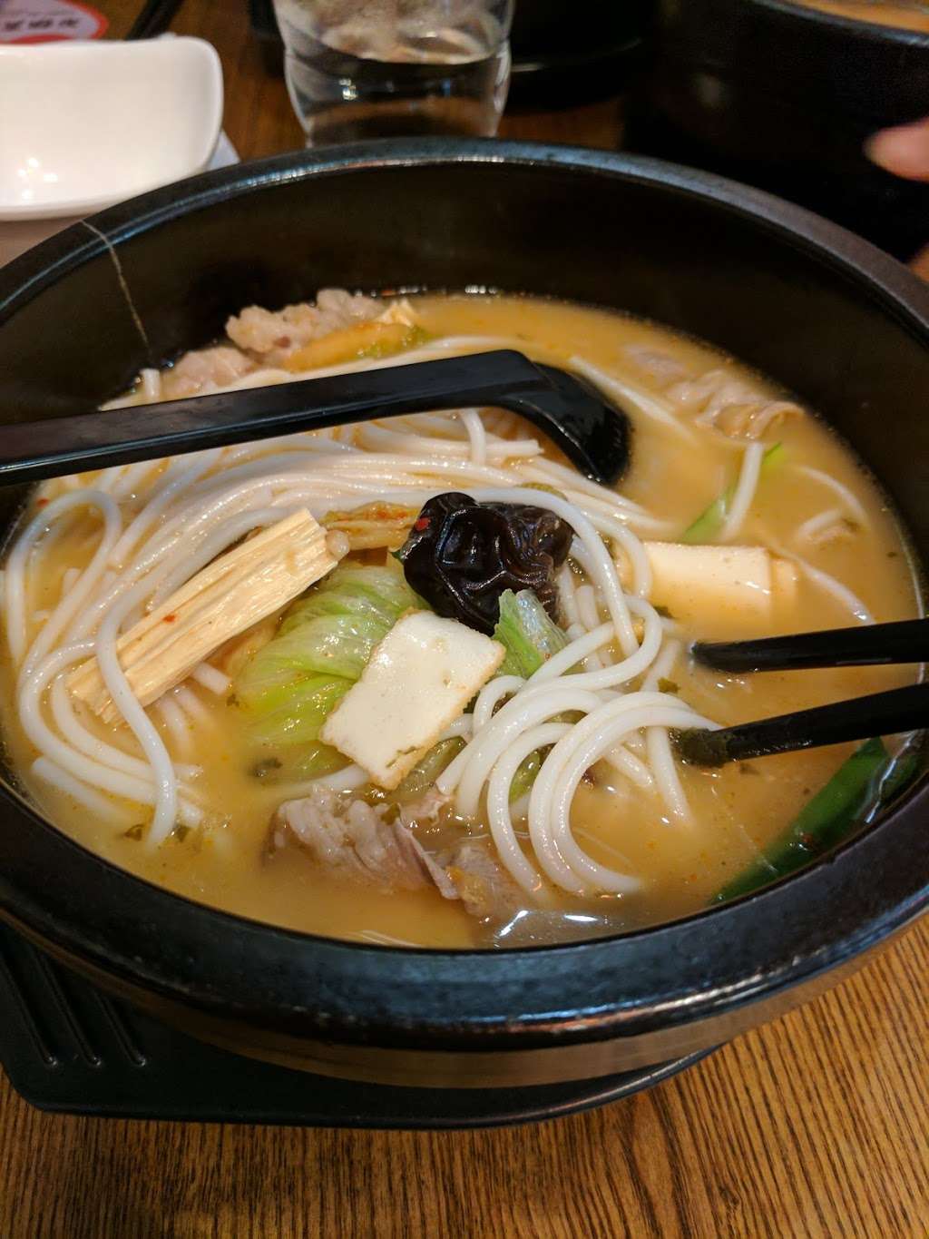 Western Yunnan Crossing Bridge Noodle | 705 59th St, Brooklyn, NY 11220, USA | Phone: (718) 838-4181