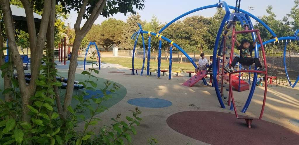 Cardoza Park | 1525 Kennedy Dr, Milpitas, CA 95035, USA | Phone: (408) 586-3210