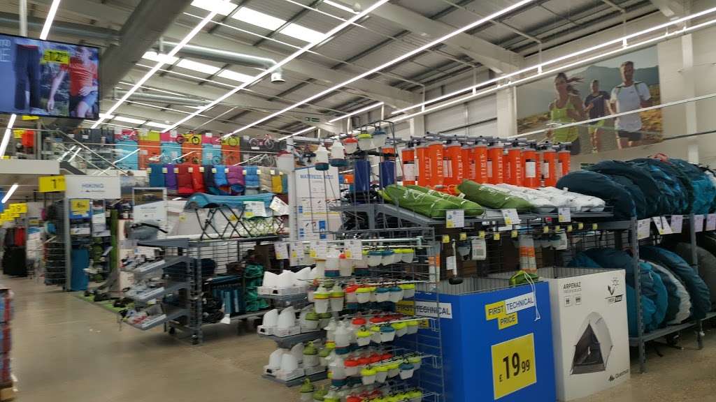 decathlon lakeside retail park