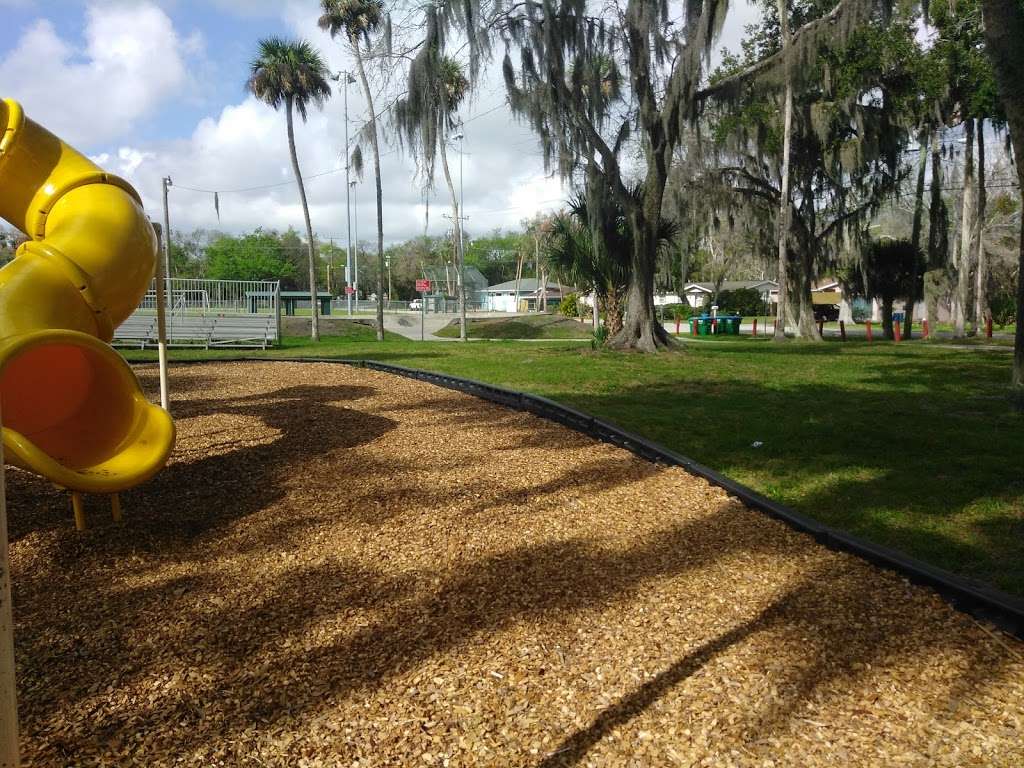 Pettis Park | 800 Mary Ave, New Smyrna Beach, FL 32168, USA | Phone: (386) 424-2205