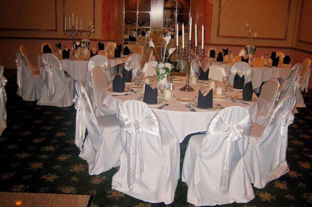 M D Decor Chair Covers | 440 E Montrose Ave, Wood Dale, IL 60191, USA | Phone: (773) 407-0818