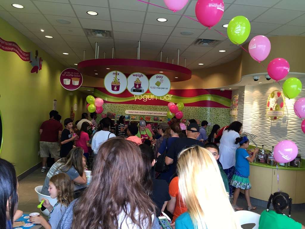 Menchies Frozen Yogurt | 2680 Pearland Pkwy Ste 130, Pearland, TX 77581, USA | Phone: (281) 997-7874