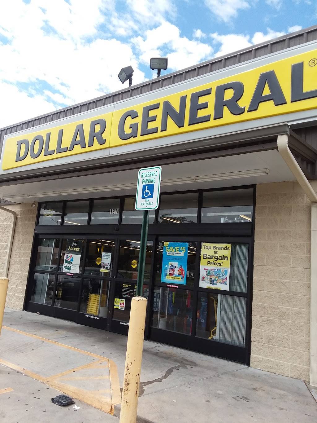 Dollar General | 1918 E 13th St N, Wichita, KS 67214, USA | Phone: (316) 247-8939