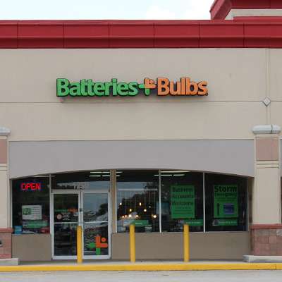 Batteries Plus Bulbs | 1250 Northlake Blvd, Lake Park, FL 33403, USA | Phone: (561) 881-8900