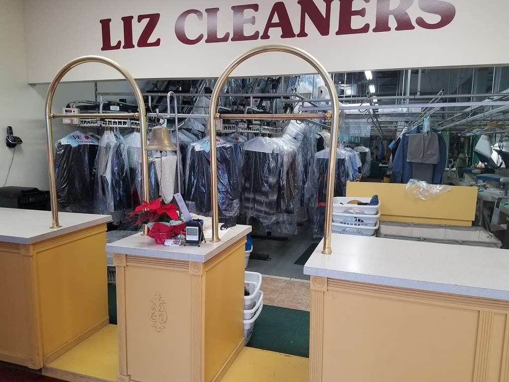 Liz Dry Cleaners | 341 Randall Rd, South Elgin, IL 60177, USA | Phone: (847) 531-8850