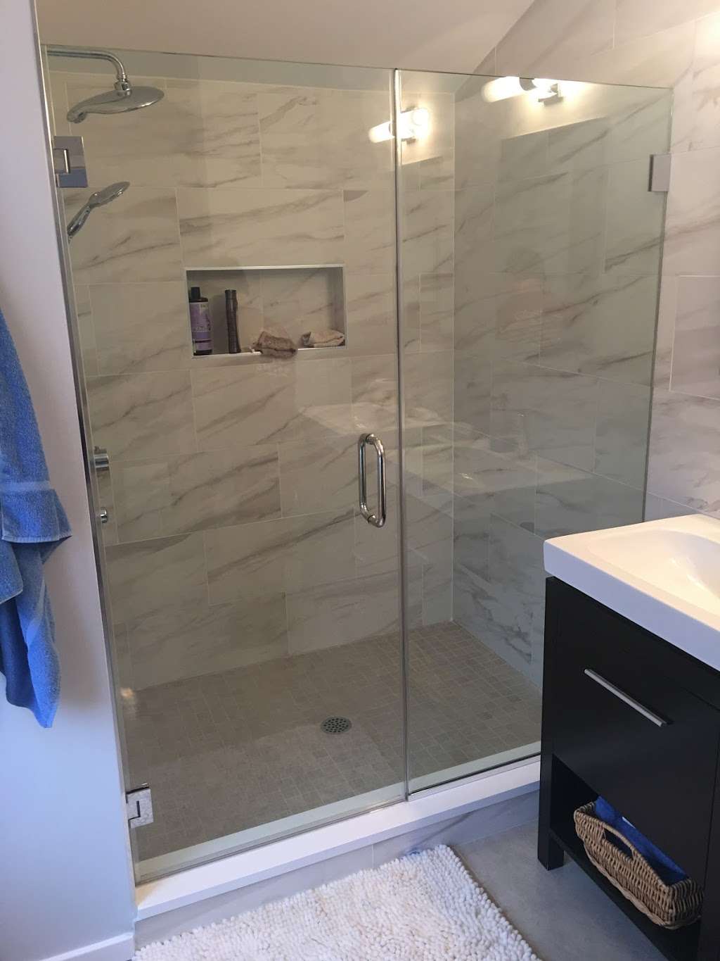 Oh My Gorgeous Shower Doors inc. | 89 Montauk Hwy, Copiague, NY 11726 | Phone: (631) 842-2515