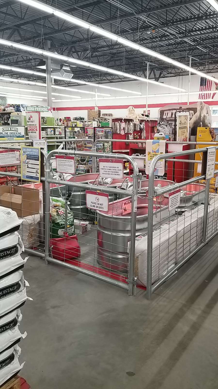 Tractor Supply Co. | 2619 Hwy 1, Mims, FL 32754, USA | Phone: (321) 269-4215