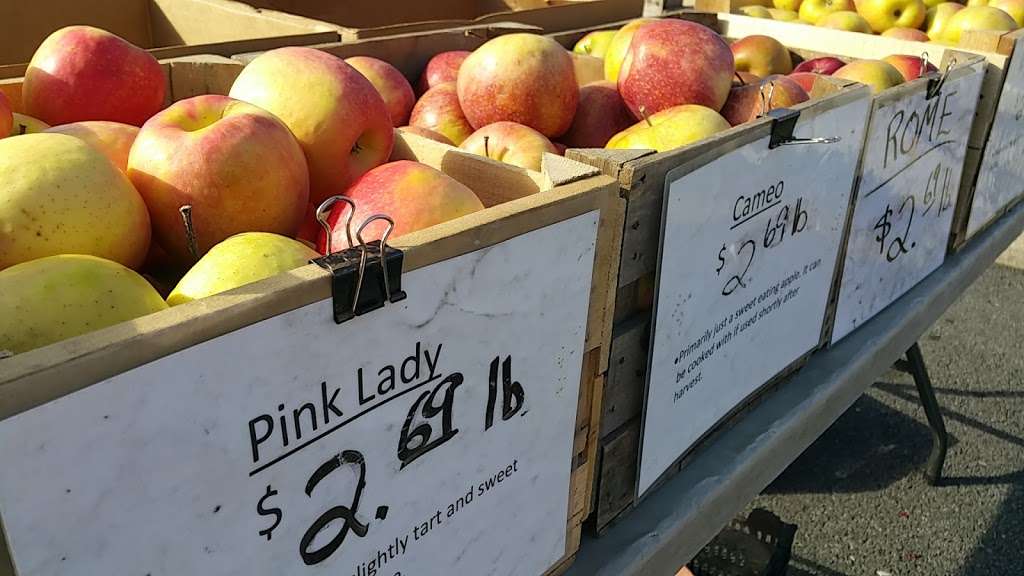 Oakton Farmers Market | Oakton, VA 22124, USA