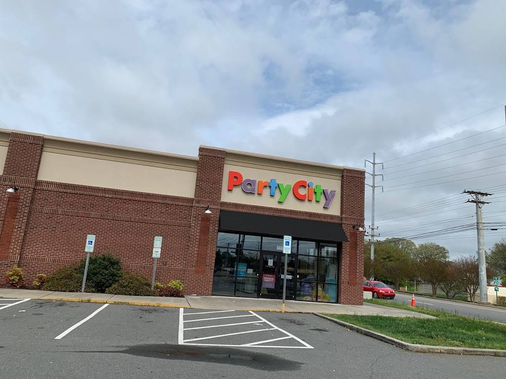 Party City | Across from Total Wine, 566 S Stratford Rd, Winston-Salem, NC 27103 | Phone: (336) 725-1130