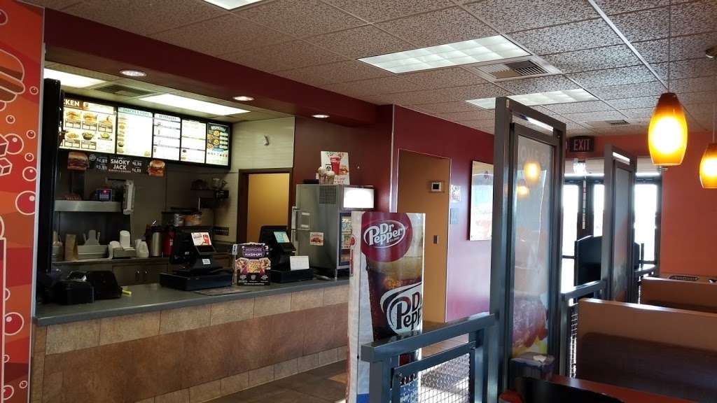 Jack in the Box | 2443 W Ave I, Lancaster, CA 93536 | Phone: (661) 726-3626