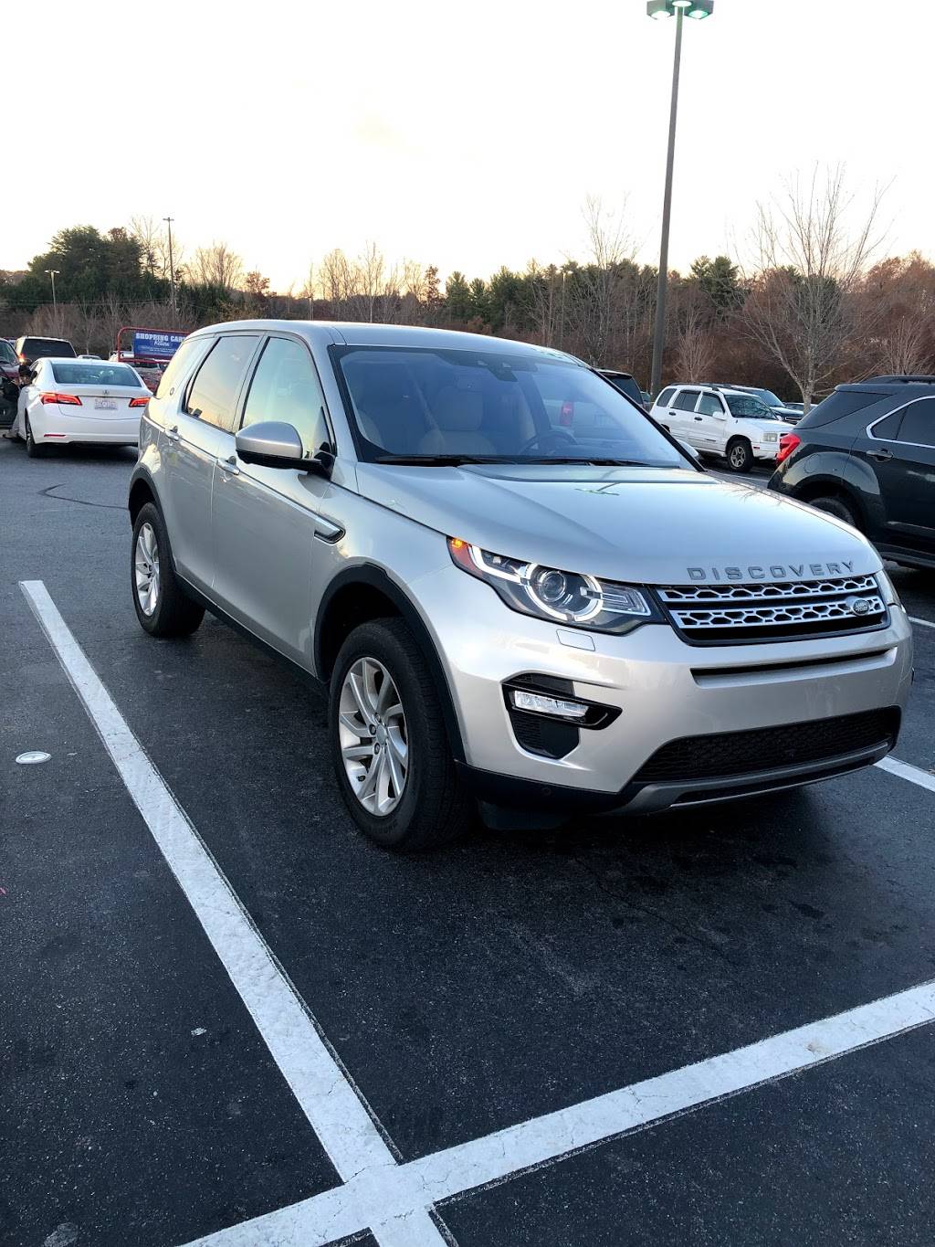 Land Rover Greensboro | 1205 Bridford Pkwy, Greensboro, NC 27407, USA | Phone: (336) 299-1500