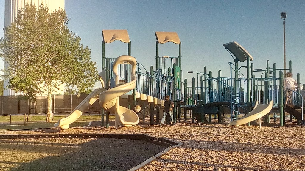 Buck Thomas Park | 1903 NE 12th St, Moore, OK 73160, USA | Phone: (405) 793-5090