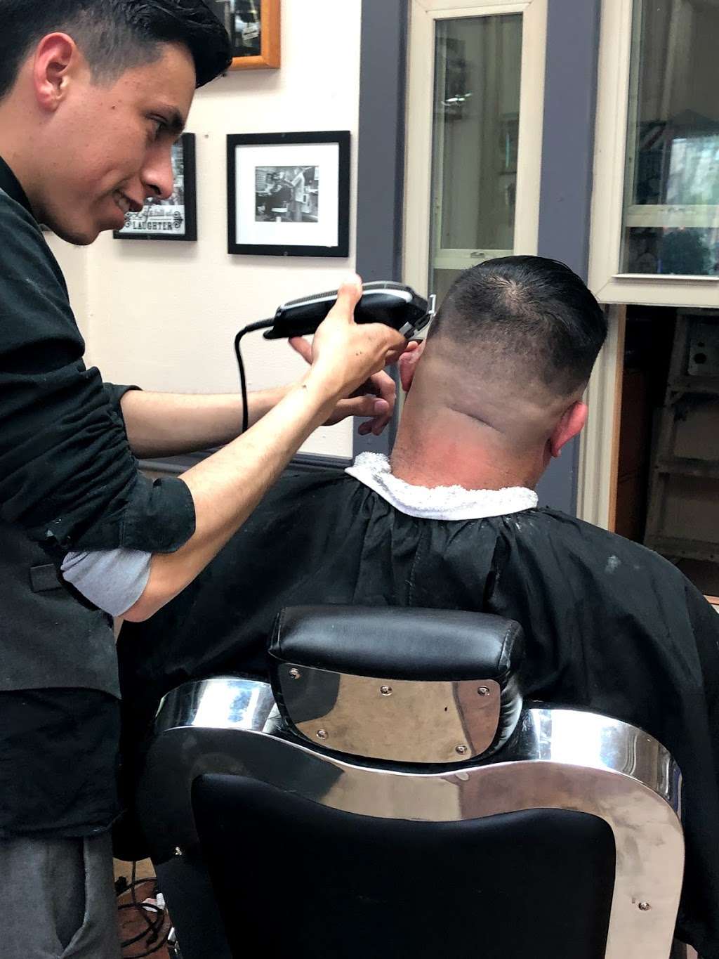 Jeorge’s Barber Shop | 702 Seacoast Dr # 104, Imperial Beach, CA 91932, USA | Phone: (619) 424-7299