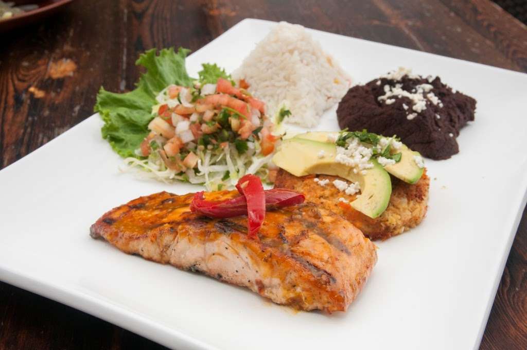 Los Cucos Mexican Restaurant | 5851 Westheimer Rd, Houston, TX 77057, USA | Phone: (713) 278-2802