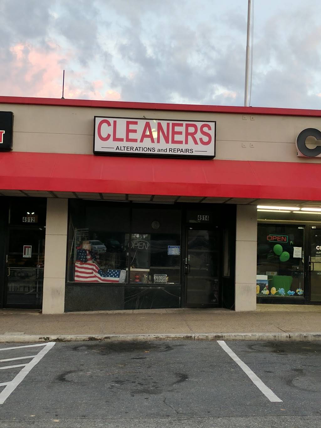 Chapel Way Cleaners | 3024 Hamilton St, Hyattsville, MD 20782, USA | Phone: (301) 559-0168