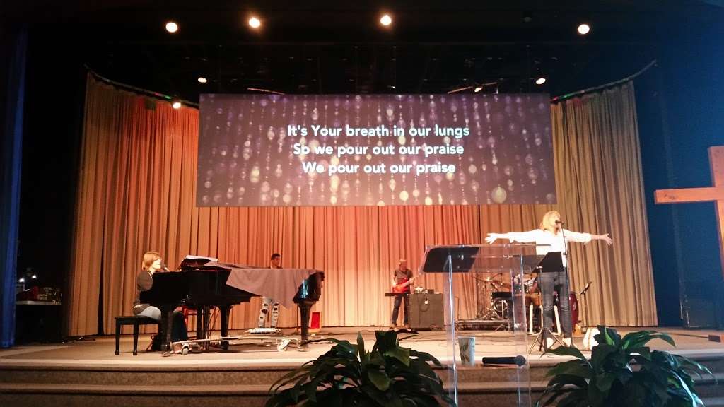 Vineyard Church of Anaheim | 5340 E La Palma Ave, Anaheim, CA 92807, USA | Phone: (714) 777-4777