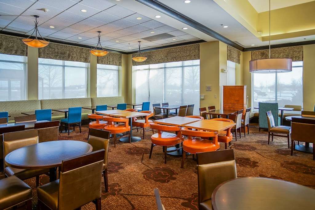 Hilton Garden Inn Kankakee | 455 Riverstone Pkwy, Kankakee, IL 60901, USA | Phone: (815) 932-4444