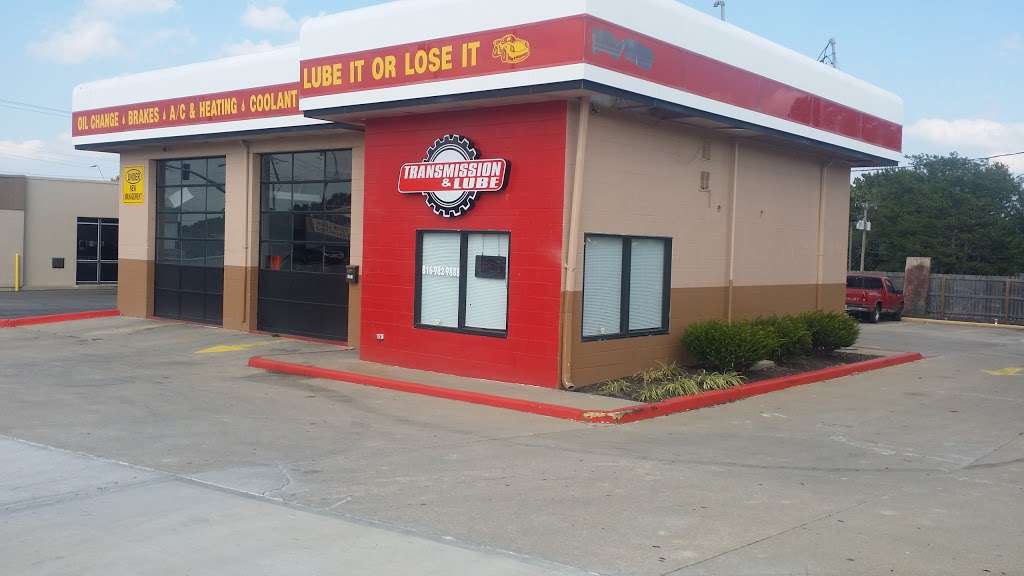 lube it or lose it | 8721 Blue Ridge Blvd, Raytown, MO 64138, USA | Phone: (816) 982-9888