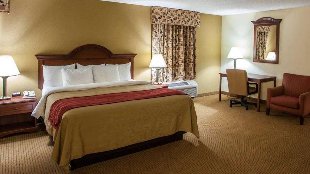 Quality Inn | 3801 Frontage Rd, Michigan City, IN 46360, USA | Phone: (219) 879-9190